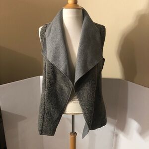 Tommy Bahama Reversible Women’s Sherpa Vest Sz S